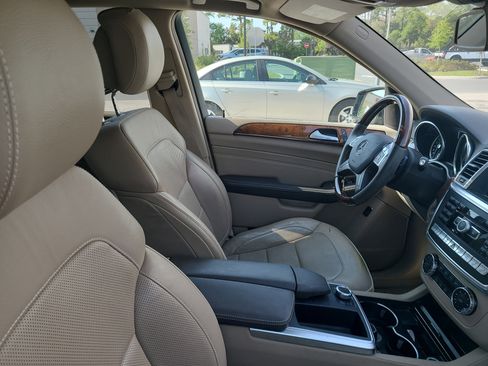 Used 2014 Mercedes-Benz ML 350 4MATIC image 9