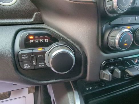 Used 2019 RAM 1500 Big Horn AWD/4WD image 17