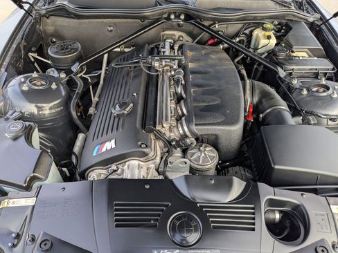 Used 2006 BMW M Roadster image 21