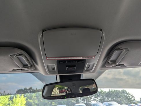 Used 2022 Toyota Camry XSE w/ Navigation Upgrade Package FWD image 20