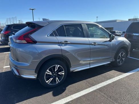 Used 2023 Mitsubishi Eclipse Cross SEL image 3