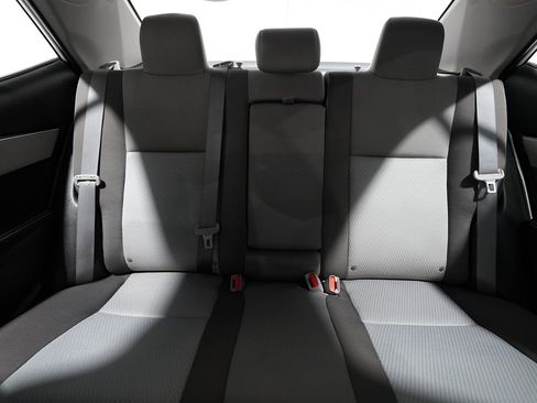 Used 2019 Toyota Corolla LE image 23