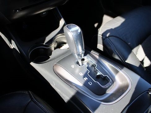 Used 2019 Dodge Journey Crossroad image 24