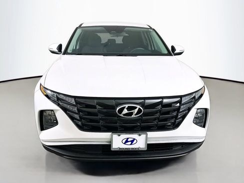 Certified 2022 Hyundai Tucson SE image 2