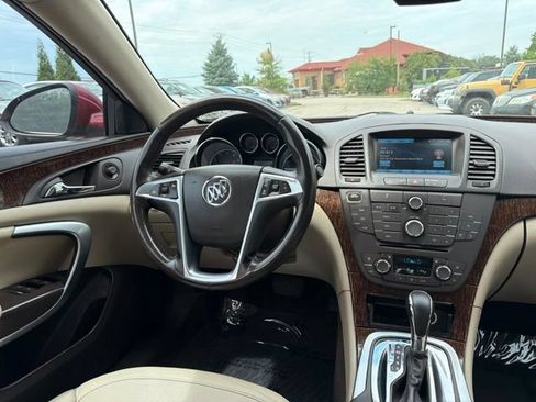 Used 2012 Buick Regal Premium FWD image 8