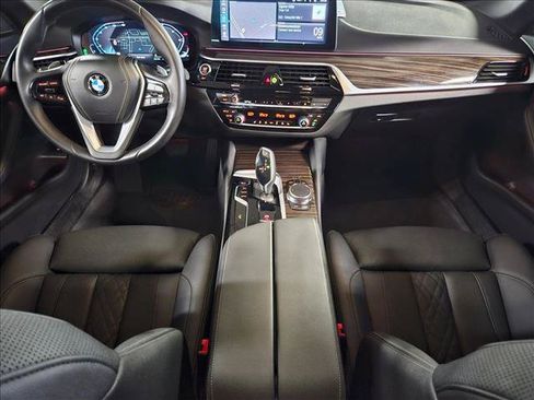 Certified 2023 BMW 530i w/ Convenience Package RWD image 19