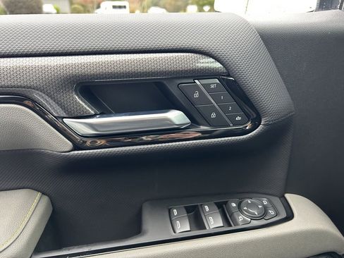 New 2026 Chevrolet Silverado 1500 ZR2 w/ Dark Appearance Package image 56