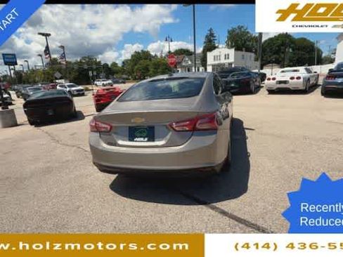 Certified 2022 Chevrolet Malibu LT w/ Leather Package FWD image 7