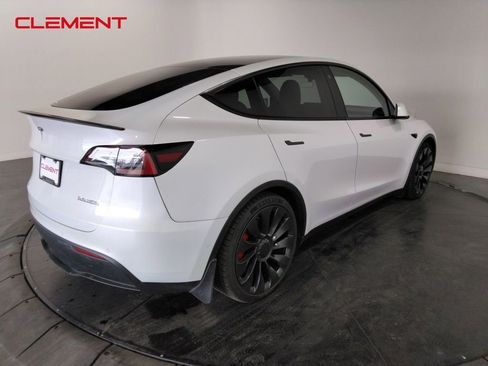 Used 2022 Tesla Model Y Performance image 4