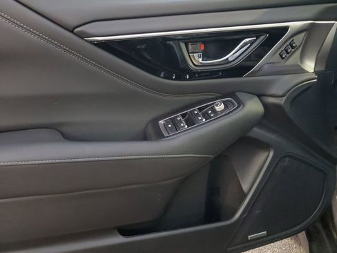 Used 2025 Subaru Outback Limited w/ Popular Package #2 image 23