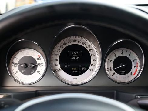 Used 2014 Mercedes-Benz GLK 350 2WD image 30