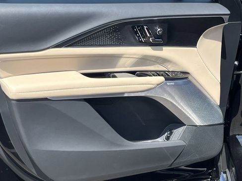 New 2026 Cadillac Lyriq V image 14