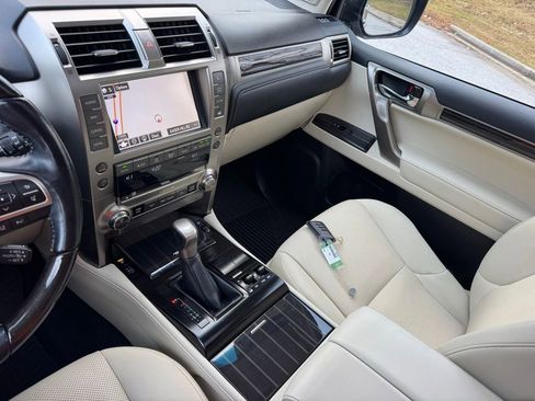 Certified 2021 Lexus GX 460 Premium image 35