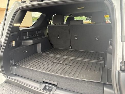 Used 2025 Toyota 4Runner 4WD image 33