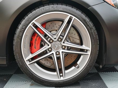 Used 2017 Mercedes-Benz C 63 AMG S w/ Premium 3 Package image 40