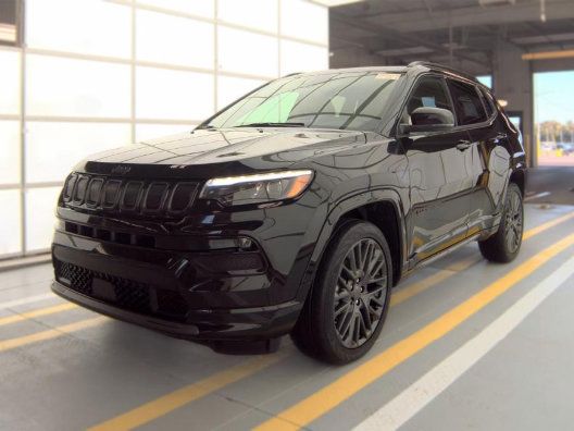 Used 2022 Jeep Compass High Altitude AWD/4WD image 2