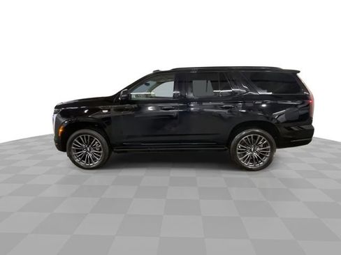 Used 2025 Cadillac Escalade Sport Platinum image 7