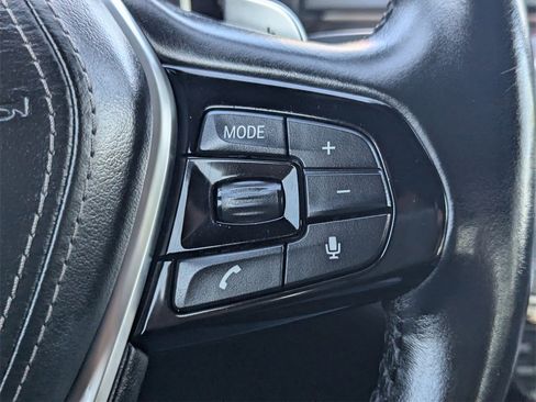 Used 2019 BMW 530i xDrive w/ Convenience Package image 22