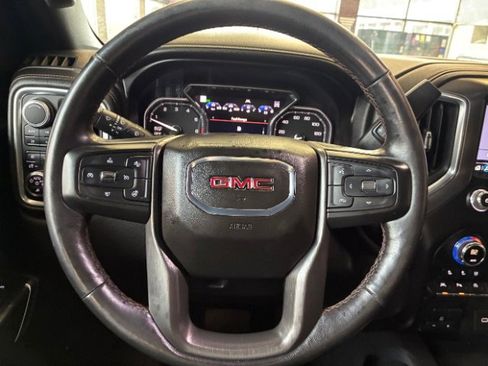 Used 2019 GMC Sierra 1500 AT4 w/ Off Road Performance Package image 21