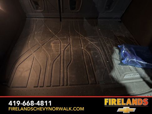 Used 2025 Chevrolet Trax RS w/ Driver Confidence Package image 25