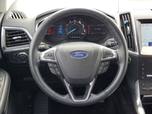 Used 2020 Ford Edge Titanium AWD/4WD image 35