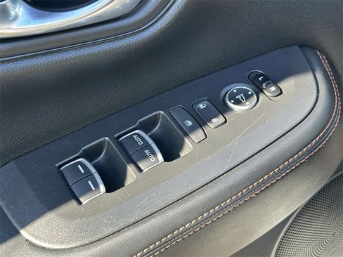 Certified 2023 Honda HR-V Sport image 14