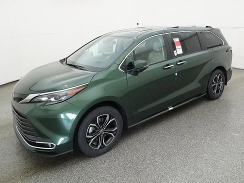New 2026 Toyota Sienna Platinum image 9