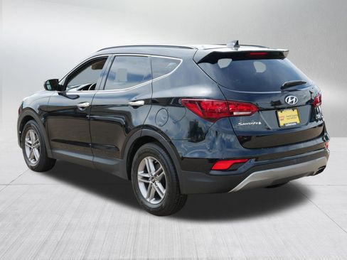 Used 2017 Hyundai Santa Fe Sport AWD/4WD image 5