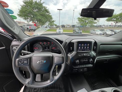 Used 2020 Chevrolet Silverado 1500 Custom Trail Boss w/ Custom Convenience Package AWD/4WD image 34
