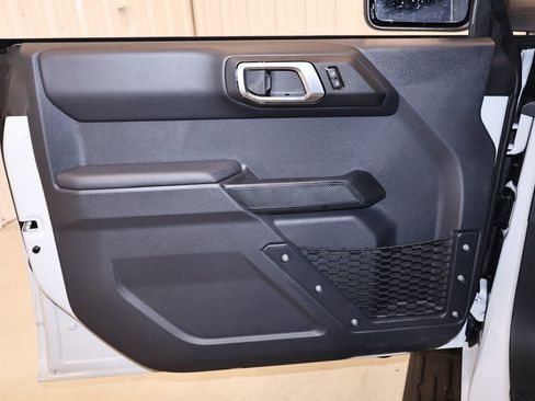 New 2026 Ford Bronco Outer Banks AWD/4WD image 10