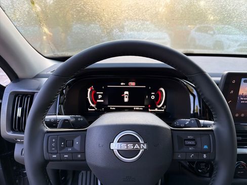 New 2026 Nissan Pathfinder SL FWD image 19