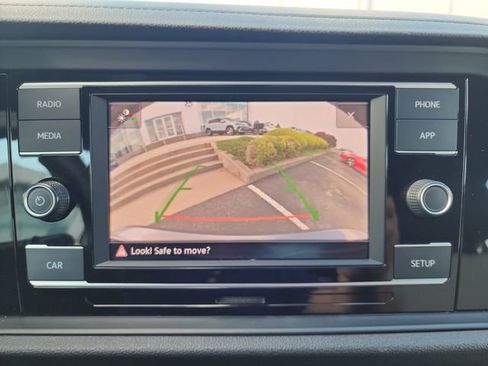Used 2019 Volkswagen Jetta R-Line FWD image 20