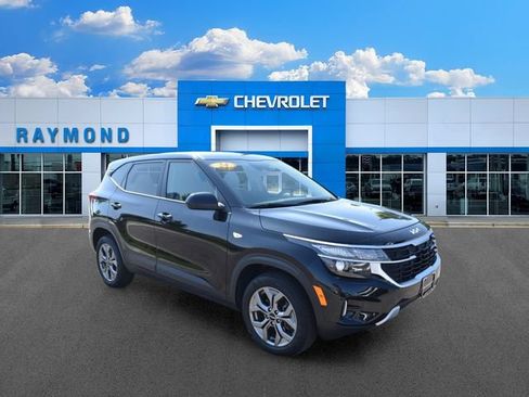 Certified 2024 Kia Seltos LX AWD/4WD image 10