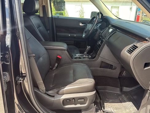 Used 2018 Ford Flex Limited w/ Equipment Group 303A image 31