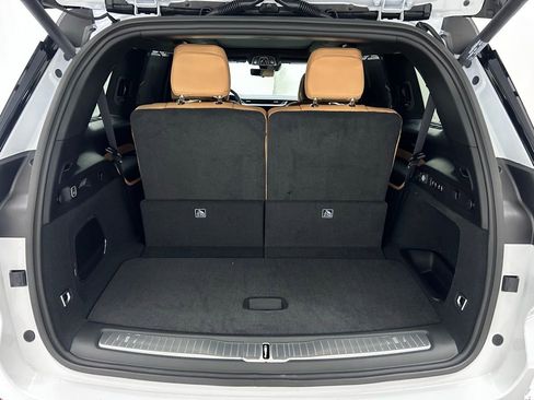 New 2026 Jeep Grand Cherokee L Summit AWD/4WD image 9