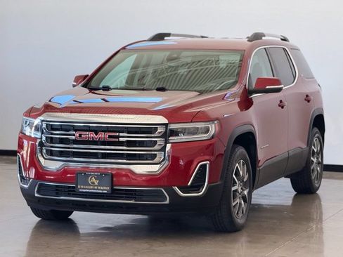 Used 2021 GMC Acadia SLE w/ Driver Convenience Package FWD image 3
