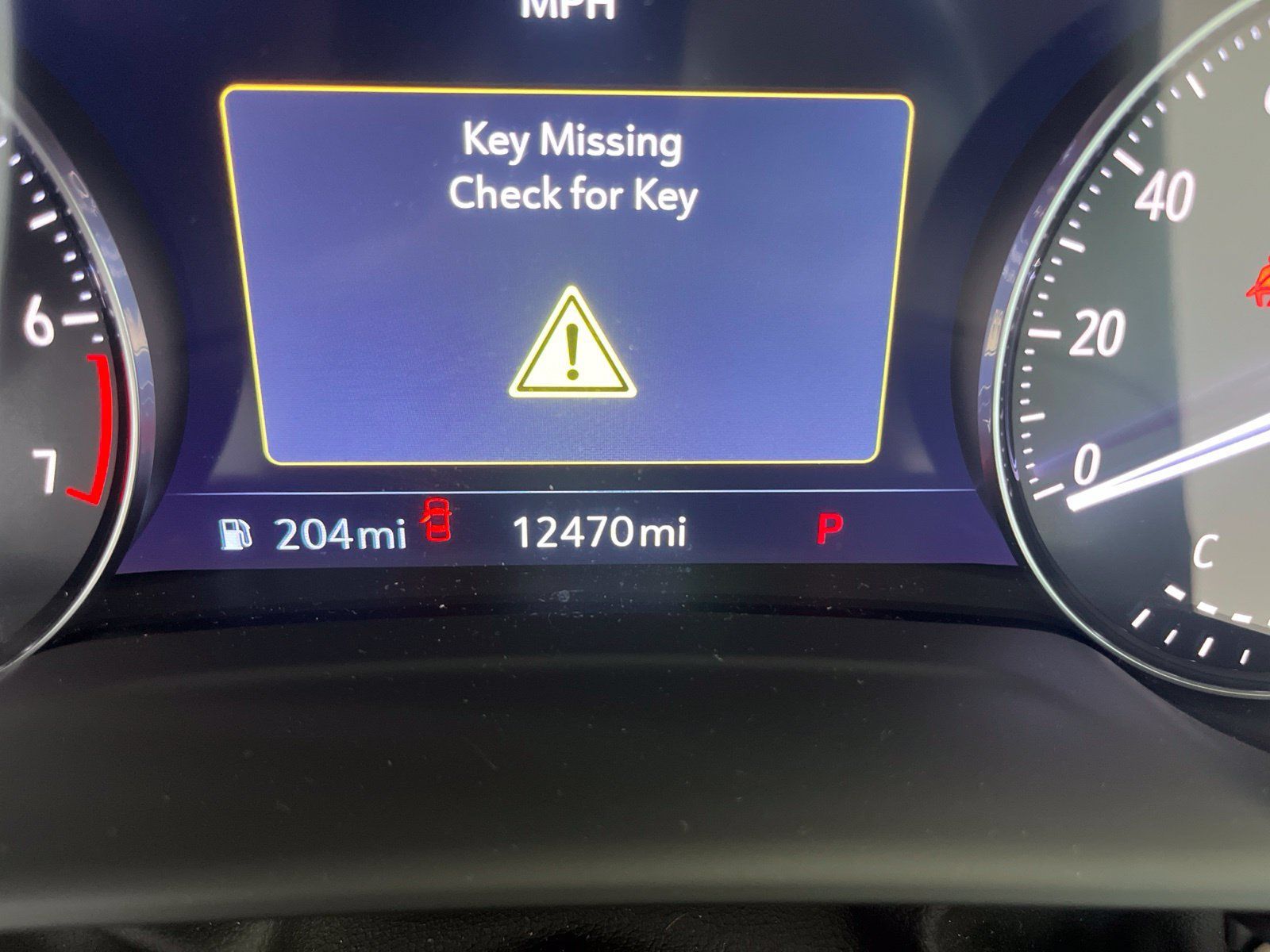 Used 2023 Buick Envision Essence AWD/4WD image 5