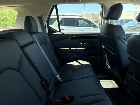Certified 2026 Honda Passport RTL image 4