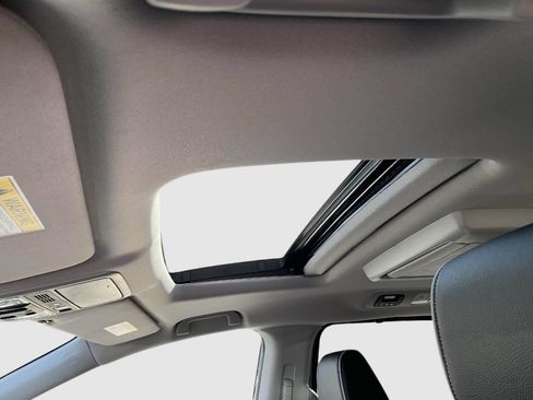 Certified 2024 Honda Odyssey Elite image 37