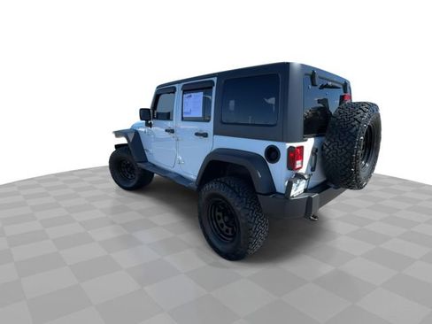 Used 2015 Jeep Wrangler Unlimited Sport image 6