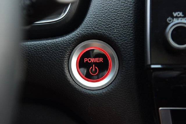 Used 2022 Honda CR-V Touring image 18