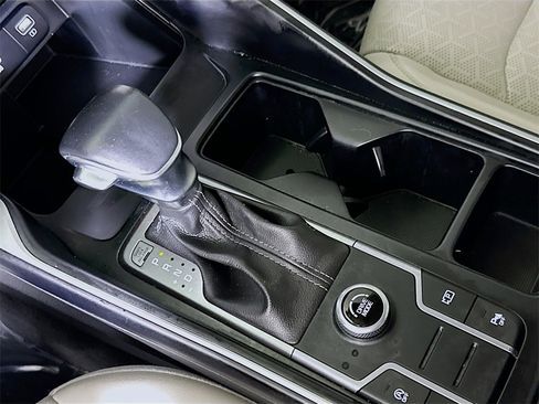 Used 2022 Kia Sorento S image 33