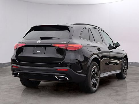 Certified 2026 Mercedes-Benz GLC 300 4MATIC image 5