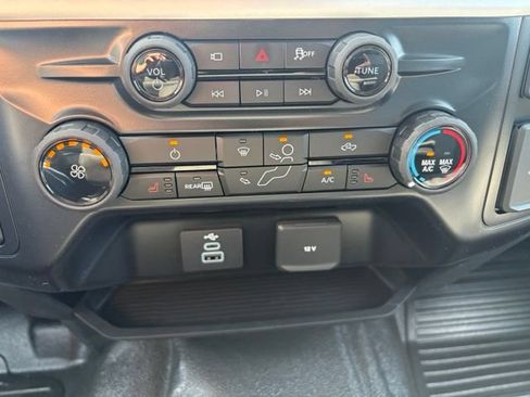 New 2027 Ford F250 XLT w/ XLT Premium Package AWD/4WD image 32