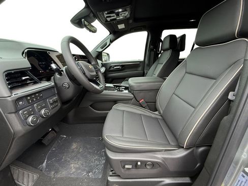 New 2026 Chevrolet Tahoe Premier AWD/4WD image 9