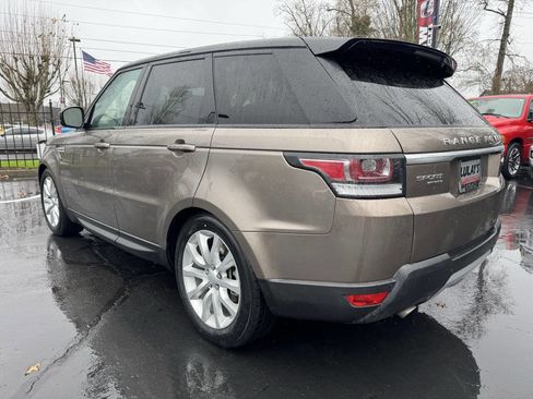 Used 2017 Land Rover Range Rover Sport HSE image 3