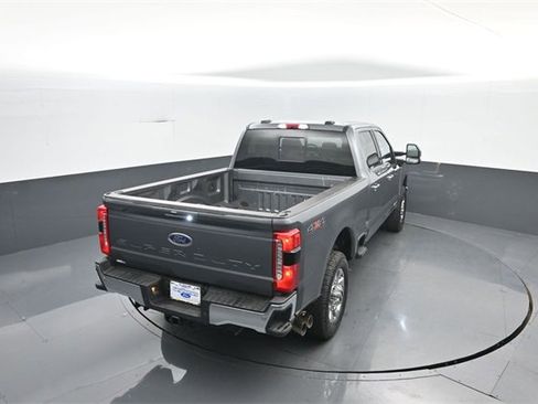Used 2023 Ford F350 Lariat w/ Tow Technology Package image 29