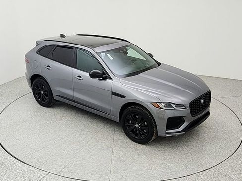 New 2026 Jaguar F-PACE R-Dynamic S image 15