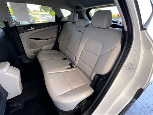 Used 2020 Hyundai Tucson SE FWD image 22
