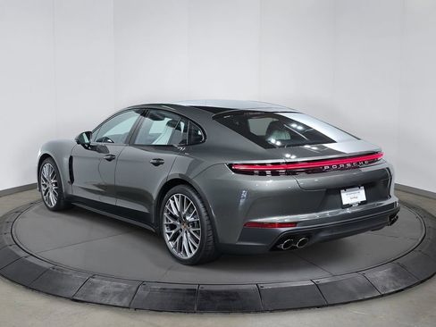 New 2026 Porsche Panamera image 3